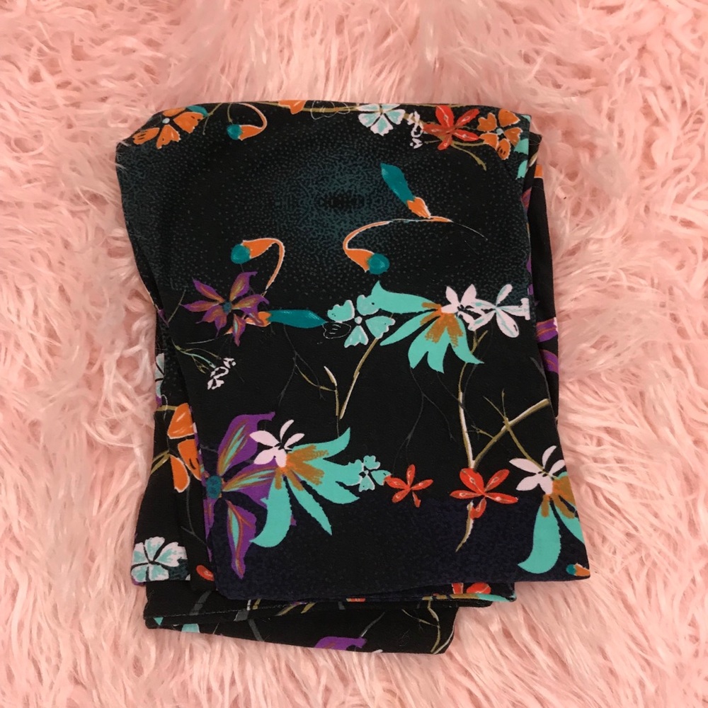 LuLaRoe NWOT OS (0-10) Leggings